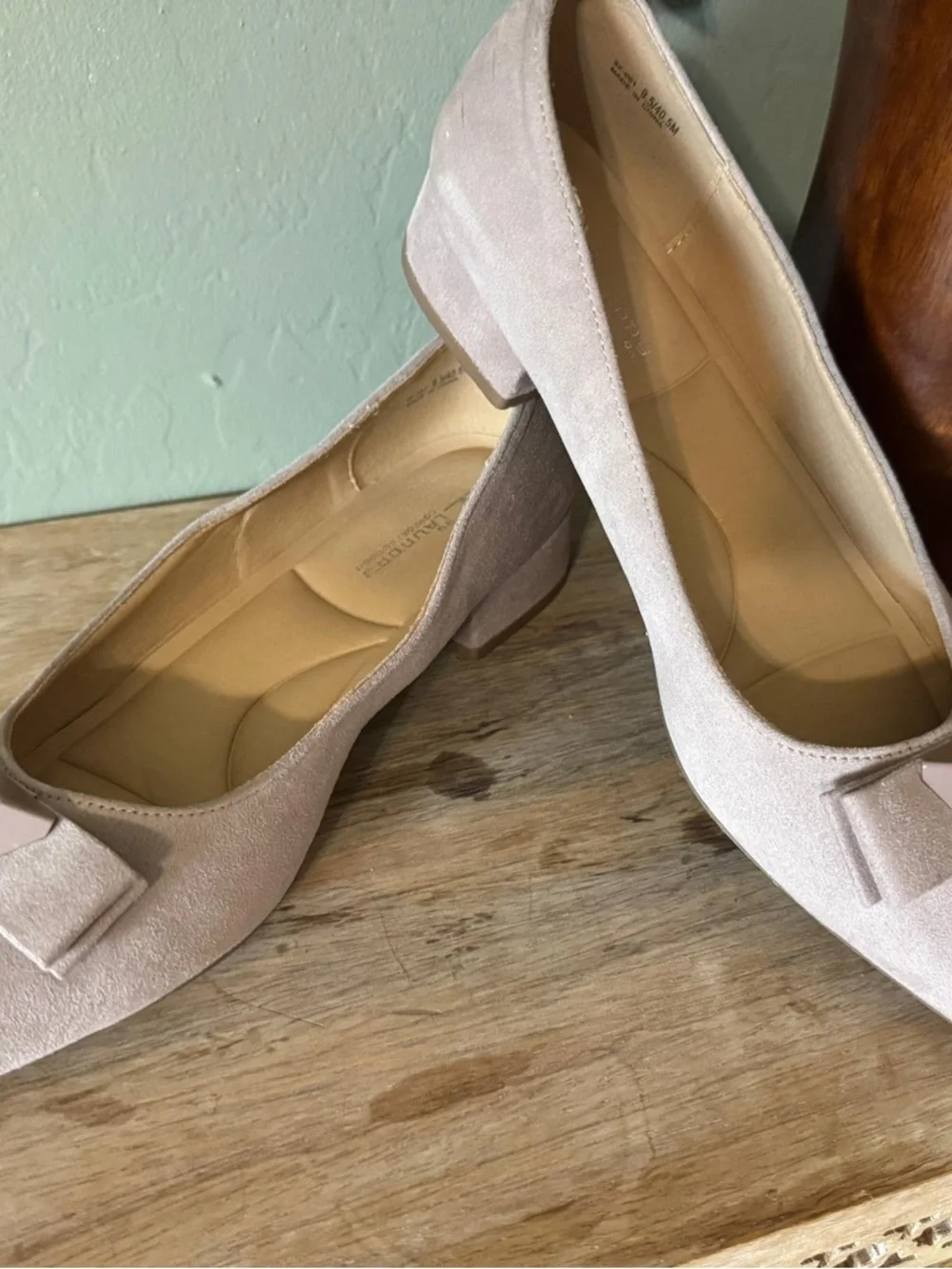 CL by Laundry Nude Suede Pointed Toe Flats Low Heel Chic
